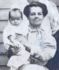 Laura (Wetzel) Klinger holding young Marlin Strausser (c.1909)